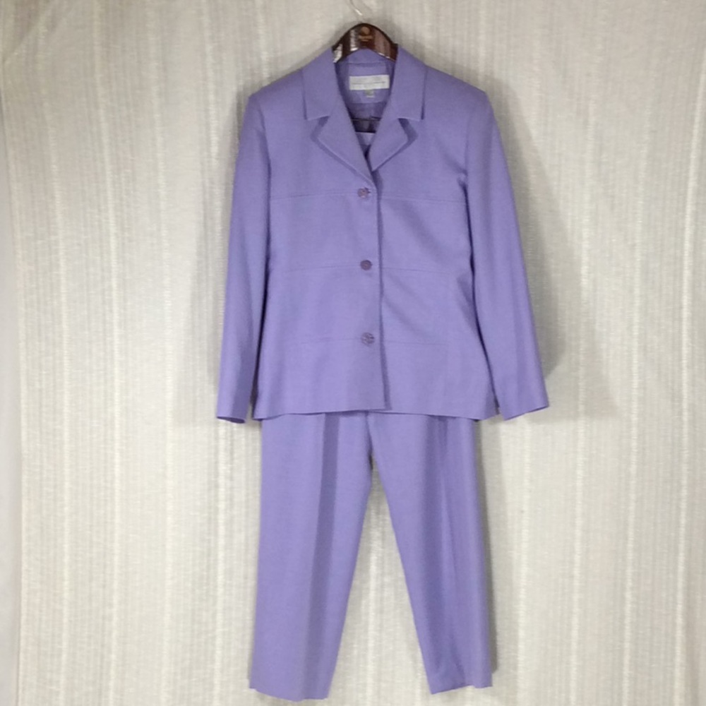 Larry Levine Lavender Purple 2pc Pant Suit Jacket Blazer & Trousers - Size 12